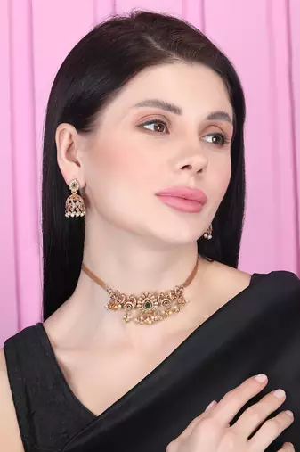 Gold plated sleek classy peacock chowker necklae set