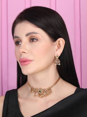 Gold plated sleek classy peacock chowker necklae set 4