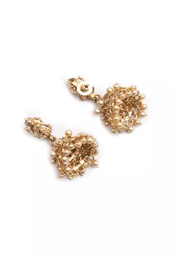 Gold plated laxmi white hydra beads choker set