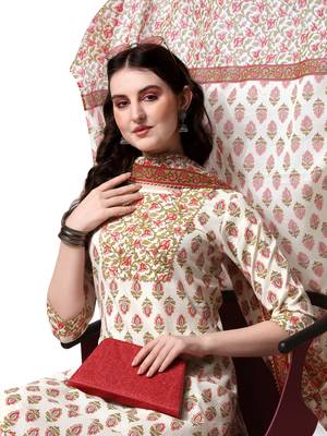White Crimson Cotton Printed Kurta With Pant And Dupatta 4