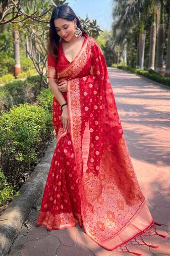 Red Organza Floral Dual Zari Woven Saree With Unstitched Blouse