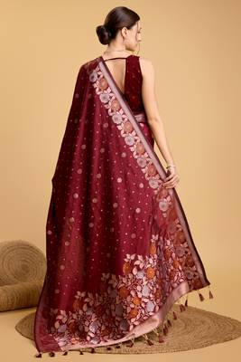 Maroon Classical Looks Woven silk blend Partywear Saree 2