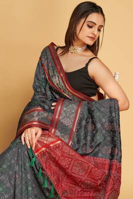 Weaving Jacquard Meenakari Grey Patola silk blend Ethnic Festive Saree 2