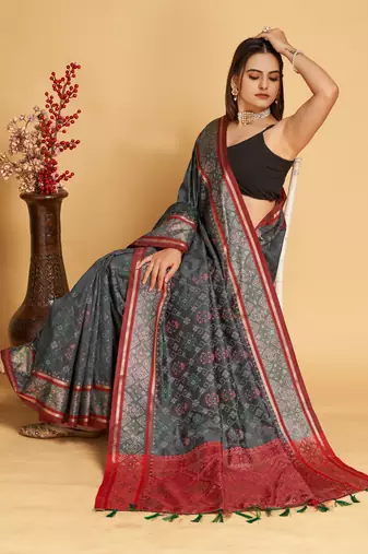 Weaving Jacquard Meenakari Grey Patola silk blend Ethnic Festive Saree