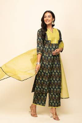 Black colour beautiful girlish style partywear ethnic dress 4