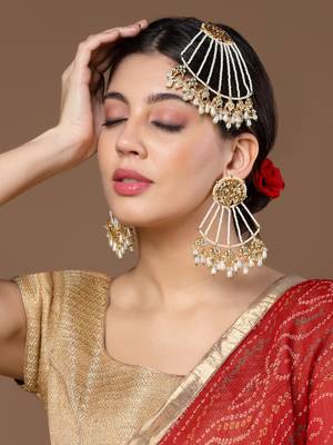 Cream & green passa head jewellery with kundan &  pearls 1