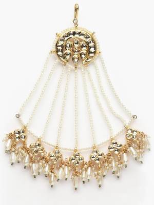 Cream & green passa head jewellery with kundan &  pearls 4