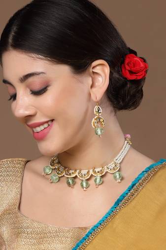 Pink & green haar necklace with kundan &  pearls