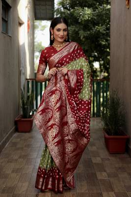Mahendi And Red Woven Design Bandhej silk blend Saree With Blouse 3