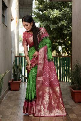 Parrot Green And Peach Woven Design Bandhej silk blend Saree With Blouse 2