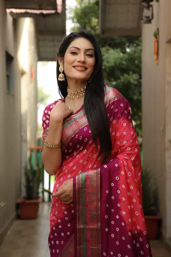 Peach And Wine Woven Design Bandhej silk blend Saree With Blouse