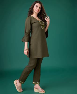  olive green linen blend floral embroidered causal co-ord set 2