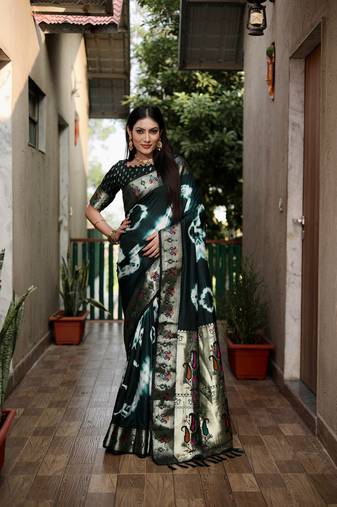 Green Woven Design Shibori Silk Saree With Blouse