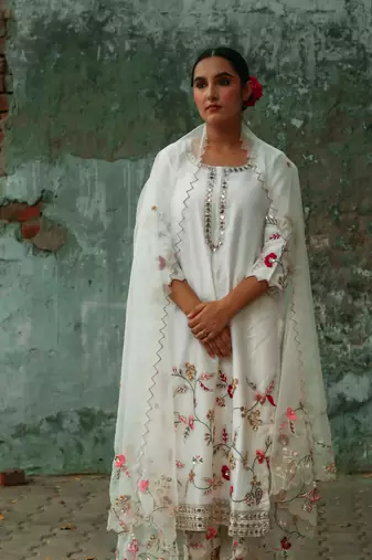 Siya - Ivory Suit Set - Limited Edition
