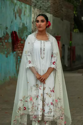 Siya - Ivory Suit Set - Limited Edition