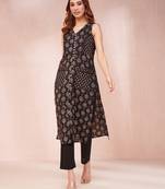  black ethnic motifs round neck straight kurta