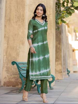  green tie dye lace-work yoke and boder straight kurta and trouser set 2