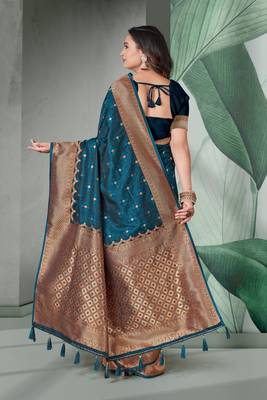 Dark Blue Faux Banarasi Self Katan Silk Zari Woven Saree 3