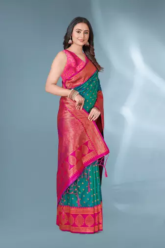 Green With Pink Polka Paithani Silk Contrast Zari Woven Saree With Unstitched Blouse