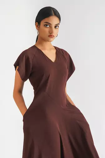 Wine moss crepe dress