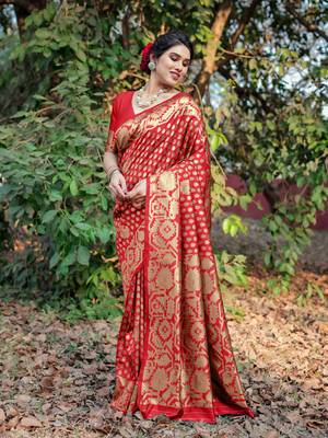 Red Silk Blend Golden Zari Woven Border Saree With Unstitched Blouse Piece 3
