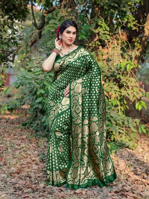 Green Silk Blend Golden Zari Woven Border Saree With Unstitched Blouse Piece 2