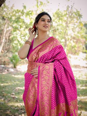 Rani Pink Silk Blend Golden Zari Woven Border Saree With Unstitched Blouse Piece 1
