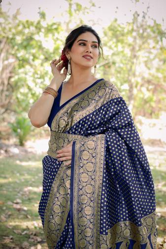 Navy Blue Silk Blend Golden Zari Woven Border Saree With Unstitched Blouse Piece