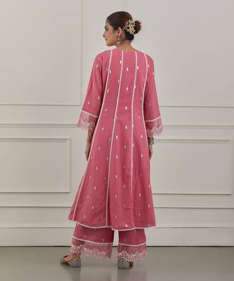 Pink lurex cotton embroidered anarkali set 5