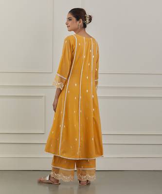 Yellow lurex cotton embroidered anarkali set 4