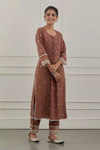 Maroon lurex cotton embroidered kurta set