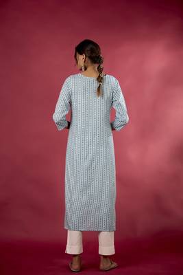Women Straight Kurta 2