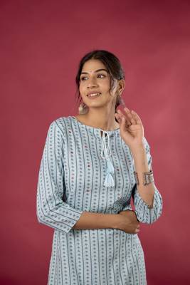 Women Straight Kurta 4