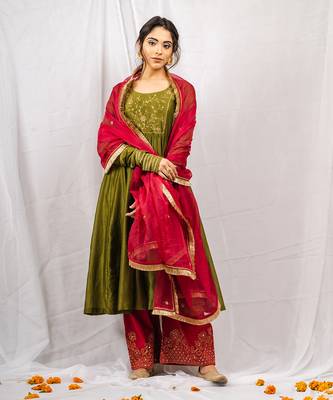 Green silk chanderi embroidered anarkali set 1