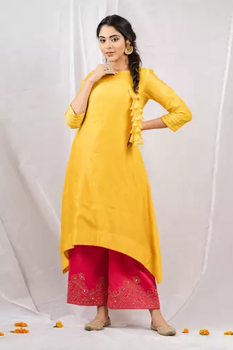 Yellow silk chanderi embroidered kurta set