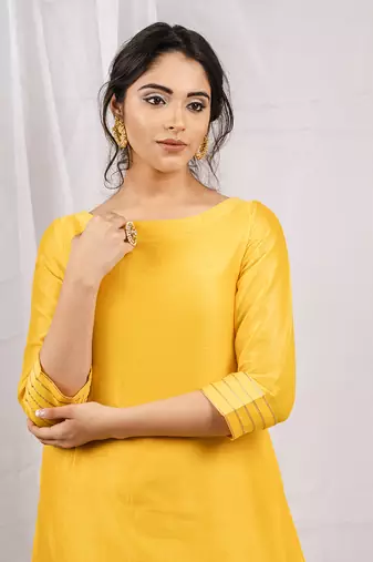 Yellow silk chanderi embroidered kurta set