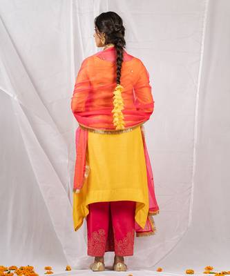 Yellow silk chanderi embroidered kurta set 5
