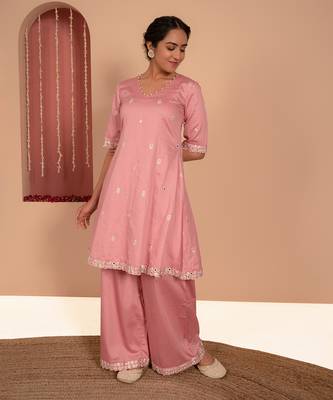 Pink cotton silk embroidered kurta set 2