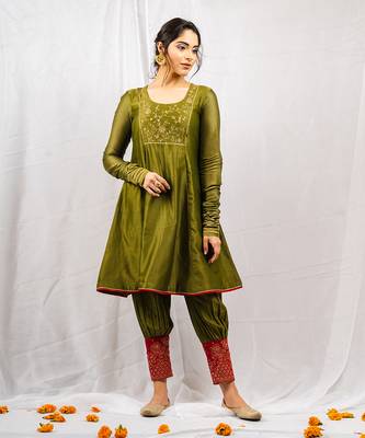 Olive green embroidered  short anarkali kurta set 3