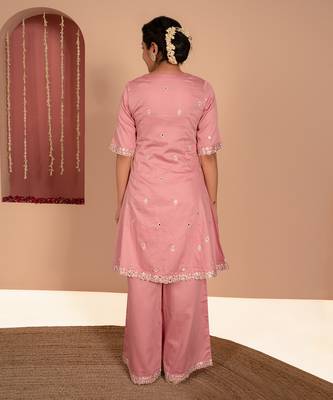 Pink cotton silk embroidered kurta set 5