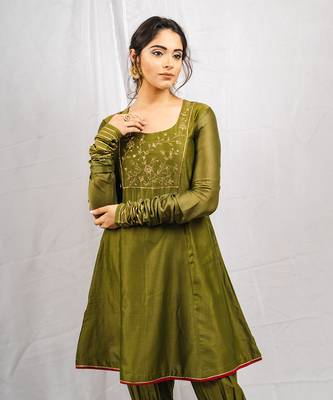 Olive green embroidered  short anarkali kurta set 4