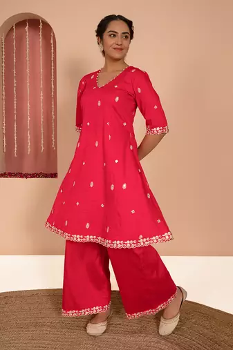 Magenta cotton silk embroidered kurta set