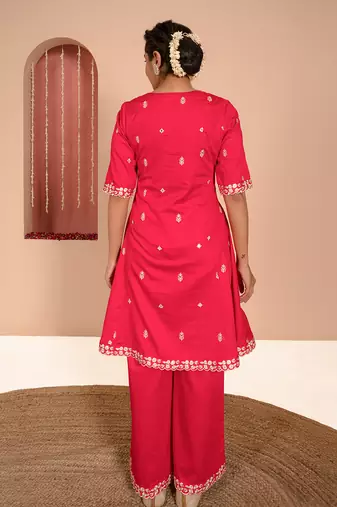 Magenta cotton silk embroidered kurta set