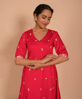 Magenta cotton silk embroidered kurta set 5