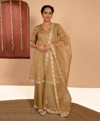 Olive green cotton silk embroidered kurta set 1