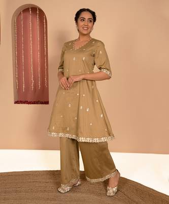 Olive green cotton silk embroidered kurta set 3