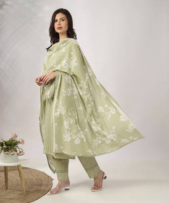 Pale green embroidered straight kurta set 1