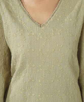 Pale green embroidered straight kurta with pant set 4