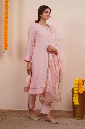 Blush pink zari embroiderd silk kurta set