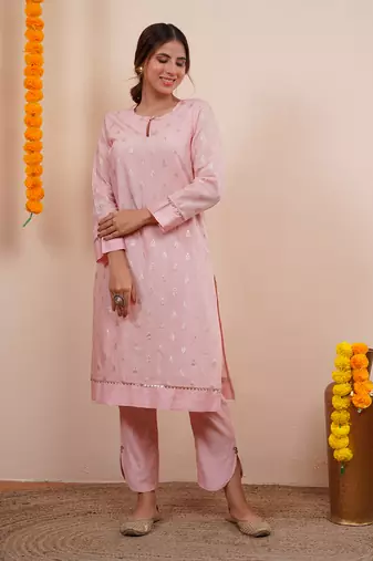 Blush pink zari embroiderd silk kurta set